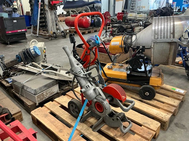 Ridgid 258 / 700 pijpsnijder / draadsnijmachine - afbeelding 2 van  5