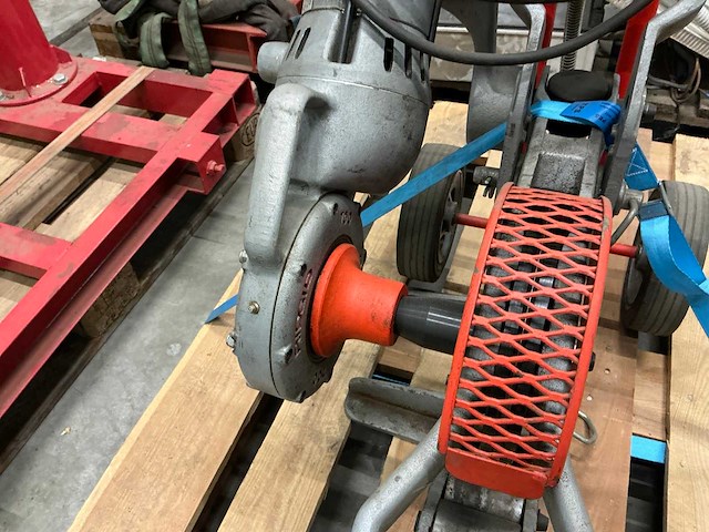 Ridgid 258 / 700 pijpsnijder / draadsnijmachine - afbeelding 3 van  5