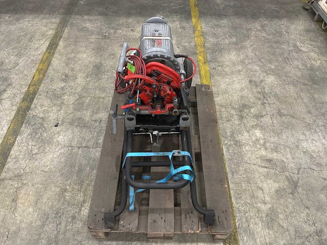 Ridgid 300 compact draadsnijmachine - afbeelding 7 van  14