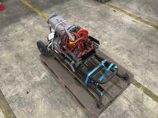 Ridgid 300 compact draadsnijmachine - afbeelding 8 van  14