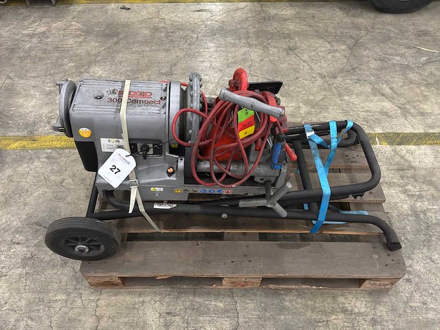 Ridgid 300 compact draadsnijmachine - afbeelding 9 van  14