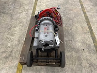 Ridgid 300 compact draadsnijmachine - afbeelding 11 van  14