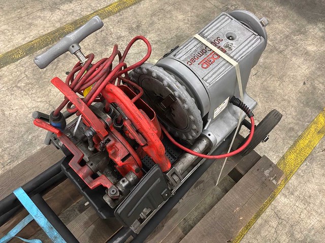 Ridgid 300 compact draadsnijmachine - afbeelding 14 van  14