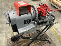 Ridgid 300 compact draadsnijmachine - afbeelding 6 van  16