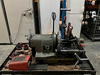 Ridgid 300 compact pipe threader - afbeelding 3 van  6