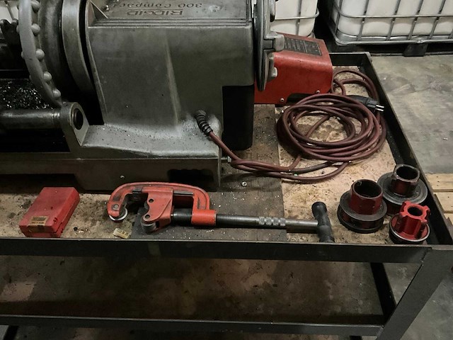 Ridgid 300 compact pipe threader - afbeelding 6 van  6