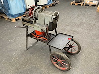 Ridgid 300 compact verrijdbare draadsnijmachine - afbeelding 3 van  9
