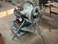 Ridgid 300 draadsnijmachine - afbeelding 6 van  7
