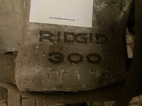 Ridgid 300 elektrische pijpdraadsnijmachine - afbeelding 8 van  9