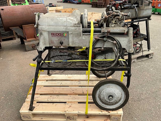 Ridgid 535-2 draadsnijmachine - afbeelding 2 van  4