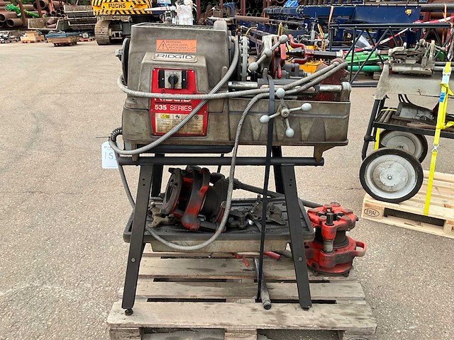Ridgid 535 draadsnijmachine - afbeelding 4 van  10