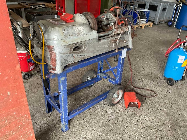 Ridgid 535 draadsnijmachine - afbeelding 3 van  5