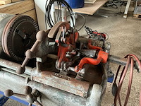 Ridgid 535 draadsnijmachine - afbeelding 5 van  5