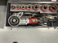 Ridgid 690 draadsnijmachine - afbeelding 2 van  8