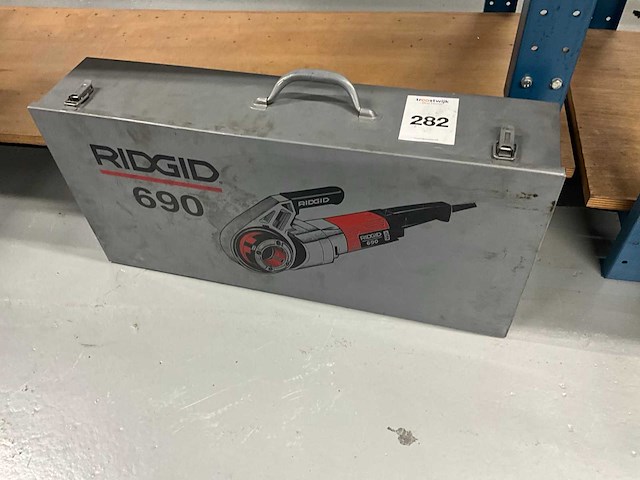 Ridgid 690 draadsnijmachine - afbeelding 8 van  8