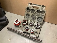 Ridgid draadsnijmachine - afbeelding 1 van  2