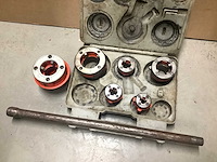 Ridgid draadsnijmachine - afbeelding 2 van  2