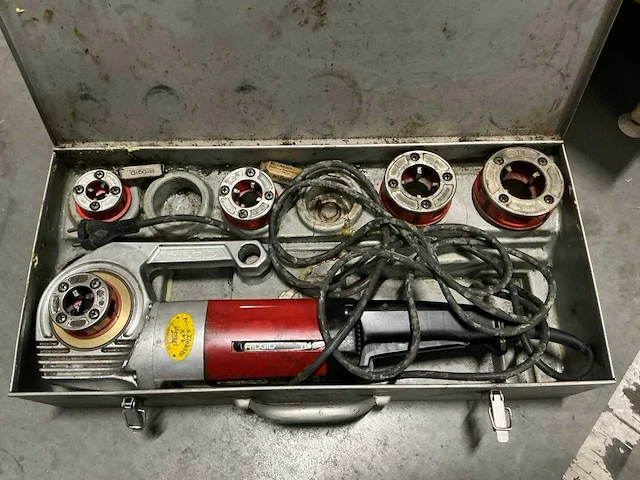 Ridgid draadsnijmachine - afbeelding 1 van  4
