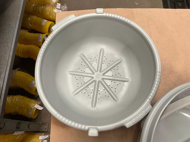 Ridgid oliereservoir- en emmerunit - afbeelding 4 van  4