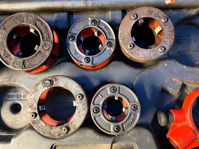 Ridgid r200 draadsnijset - afbeelding 5 van  6