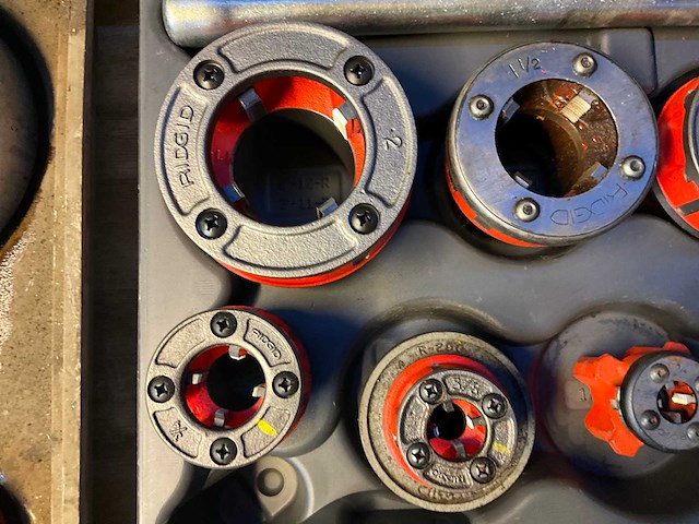 Ridgid r200 draadsnijset - afbeelding 4 van  6