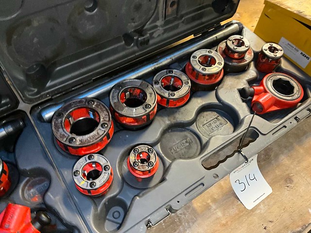 Ridgid r200 draadsnijset - afbeelding 1 van  7