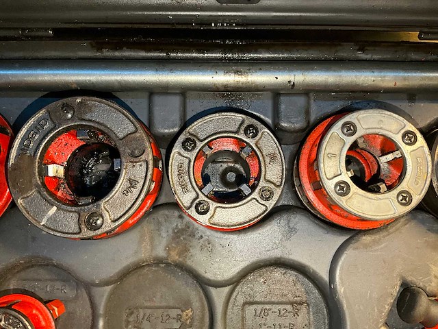 Ridgid r200 draadsnijset - afbeelding 4 van  7