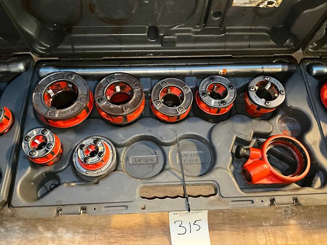 Ridgid r200 draadsnijset - afbeelding 1 van  5