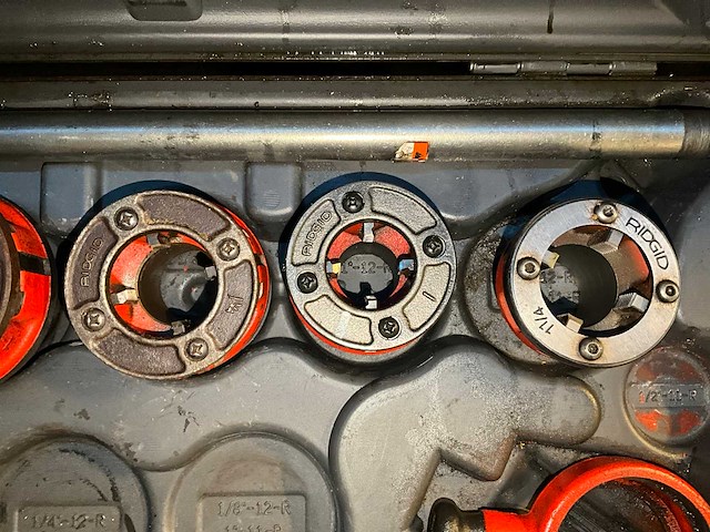 Ridgid r200 draadsnijset - afbeelding 4 van  5