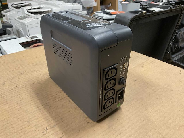 Riello ups idialog idg800 uninterruptible power supply - afbeelding 4 van  8