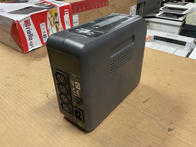 Riello ups idialog idg800 uninterruptible power supply - afbeelding 5 van  8