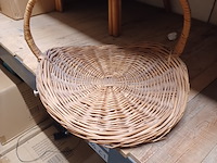 Rieten bloemenmand doorsnee 54 cm aantal 1 stuks. - afbeelding 3 van  3