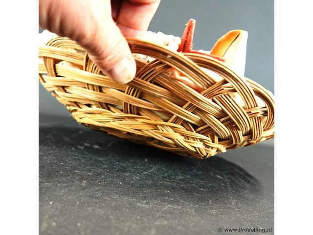 Rieten mand met schelpen - afbeelding 5 van  5