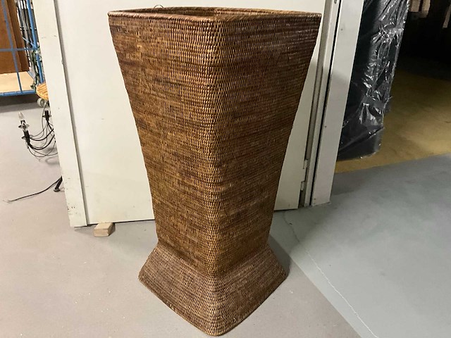 Rieten plantenpot - afbeelding 2 van  7