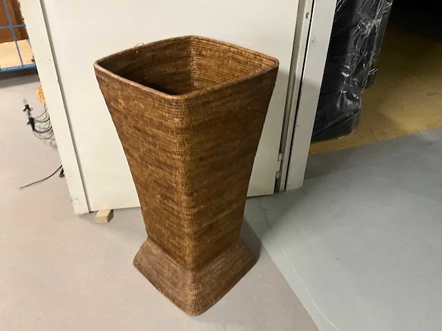 Rieten plantenpot - afbeelding 5 van  7