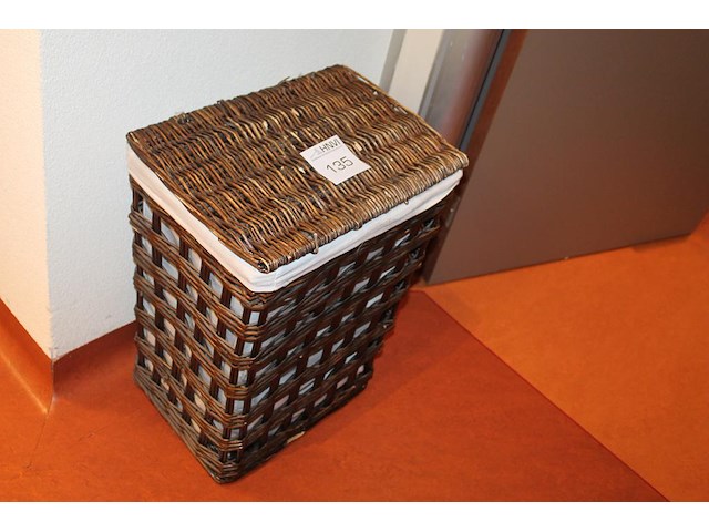 Rieten wasmand met hoogte 53 cm. - afbeelding 1 van  2
