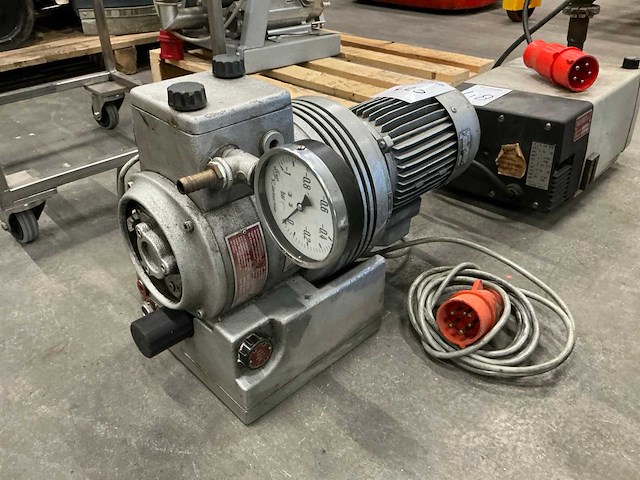 Rietschle clf16v vacuüm pompunit - afbeelding 1 van  7