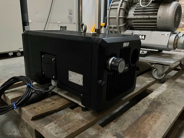 Rietschle pico vlt 15 roterende schoep vacuümpomp - afbeelding 1 van  7