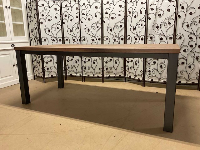 Rigo eetkamertafel - afbeelding 1 van  11