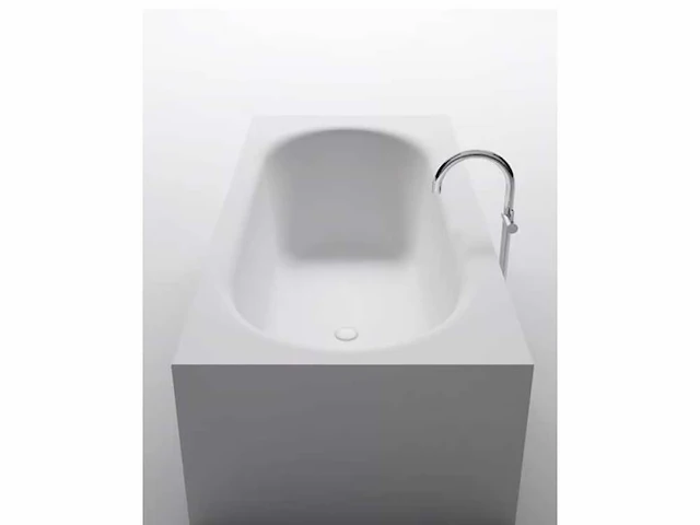 Riho - madrid - vrijstaand ligbad (solid surface) - afbeelding 3 van  5