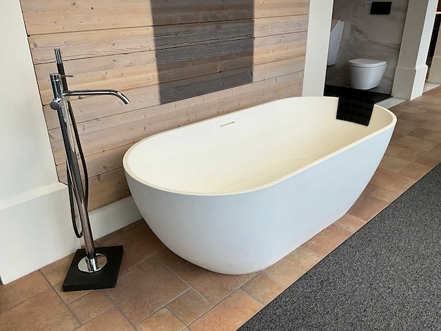 Riho bilbao vrijstaande bad - afbeelding 2 van  9