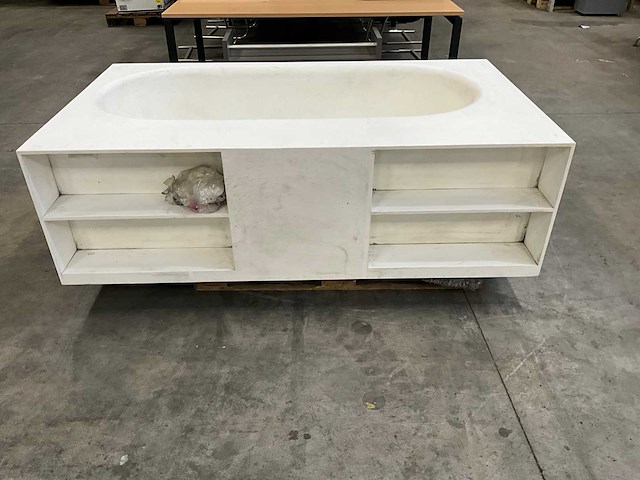 Riho bs 42 burgos solid surface vrijstaande bad - afbeelding 4 van  9