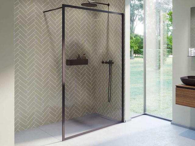 Riho lucid inloopdouche met handdoekhouder 90cm - afbeelding 1 van  4