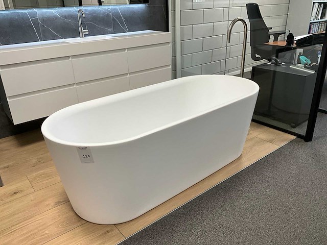 Riho modesty vrijstaand bad - afbeelding 2 van  9