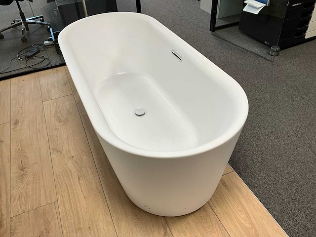 Riho modesty vrijstaand bad - afbeelding 4 van  9