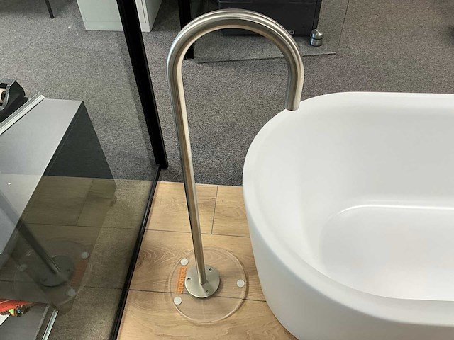 Riho modesty vrijstaand bad - afbeelding 7 van  9