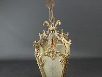 Rijk gelardeerde messing hallamp met geëtst glas - afbeelding 1 van  5