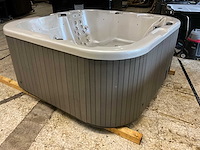 Rijnberg jacuzzi - afbeelding 10 van  17