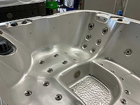 Rijnberg jacuzzi - afbeelding 13 van  17