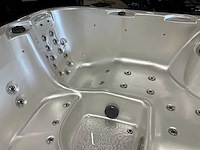 Rijnberg jacuzzi - afbeelding 14 van  17